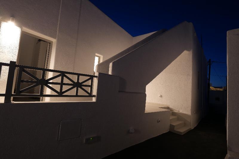 Santorini Spirit Hotel Fira  Exterior photo